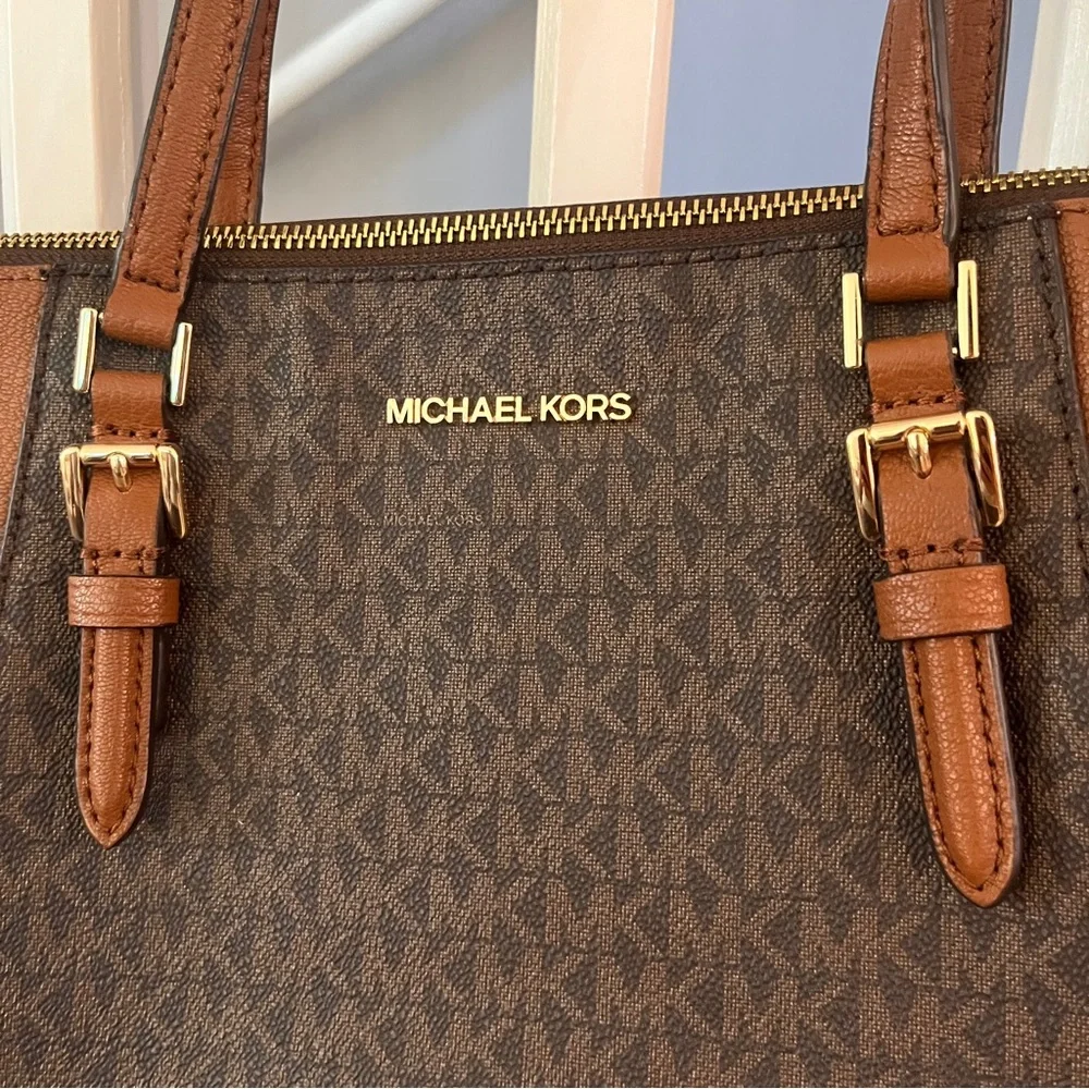 MICHAEL KORS CHARLOTTE LARGE TOP ZIP TOTE SHOULDER BAG MK BROWN - Picture 6 of 9